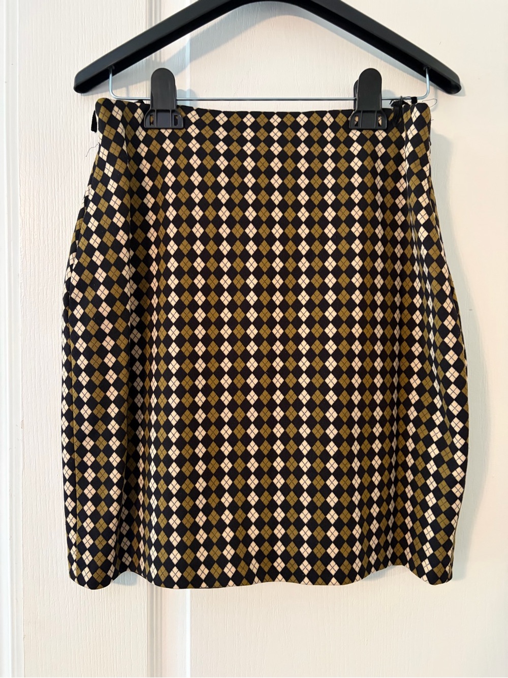 Argyle Mini Skirt in Black and Olive